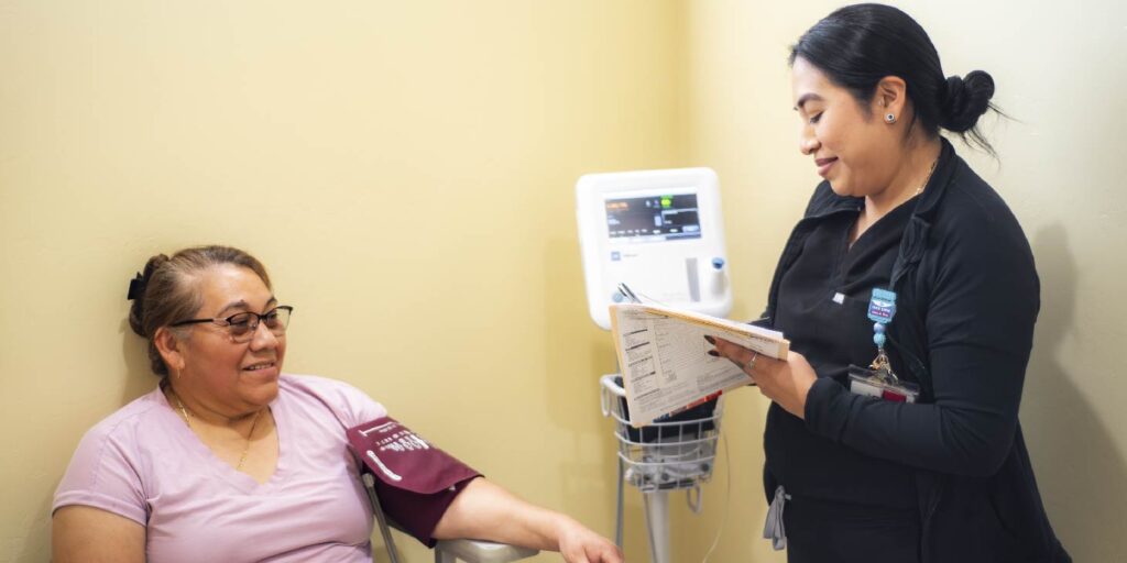 Consulta médica sin cita en Clínica Mi Pueblo en Oxnard, California