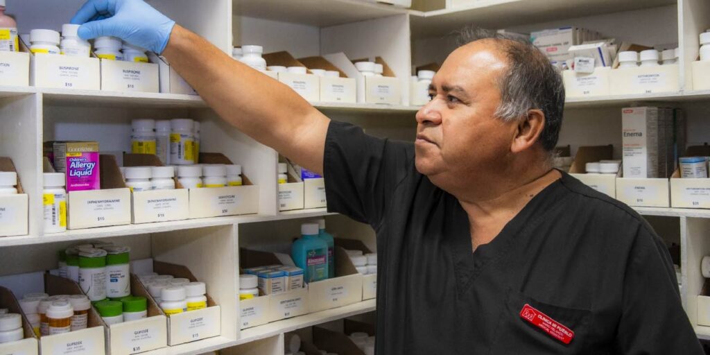 Farmacia en Clínica Mi Pueblo en Victorville, California